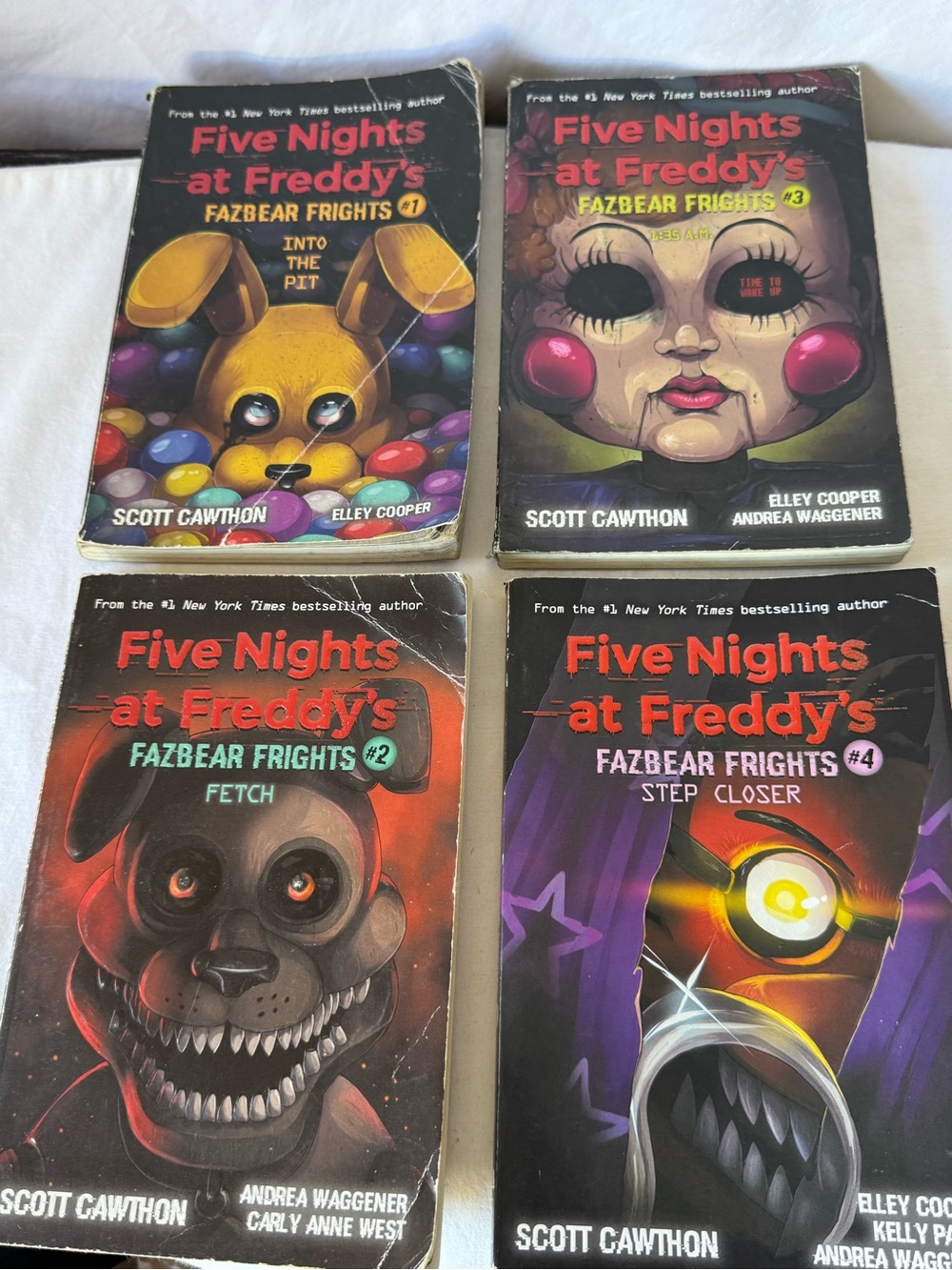 Five Nights at Freddy's Fazbear Frights Book Set - Black & Multicolor